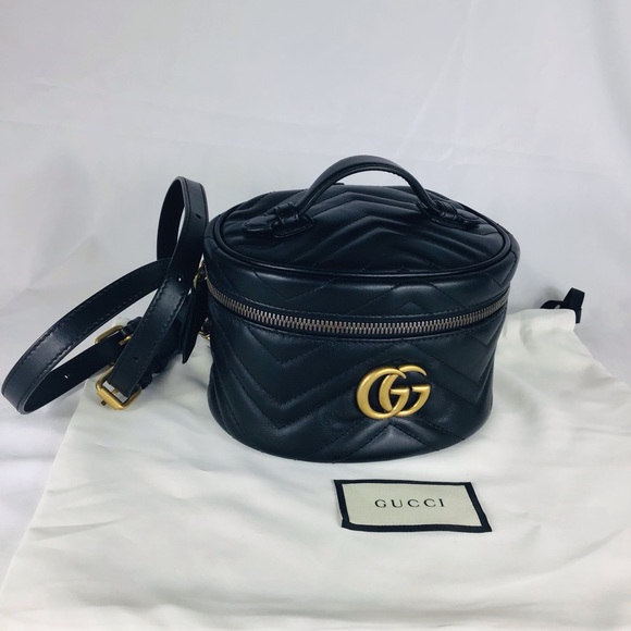 💙 AUTHENTIC Gucci Mini Round Backpack - Picture 7 of 13
